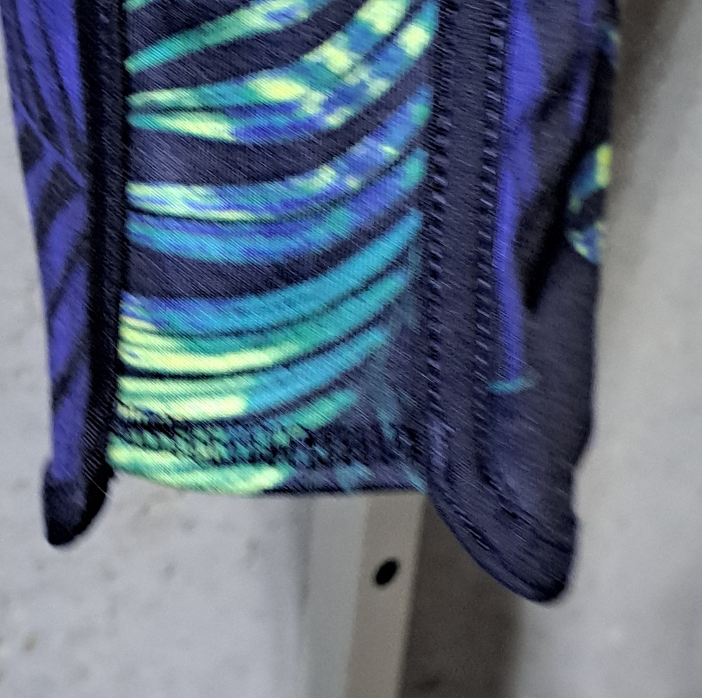🇯🇲 Sz XL Champion Tropical Print Blue and Green Leggings - Picture 4 of 8